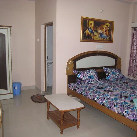 Krishna Paying Guest House Waranasi Pokój zdjęcie